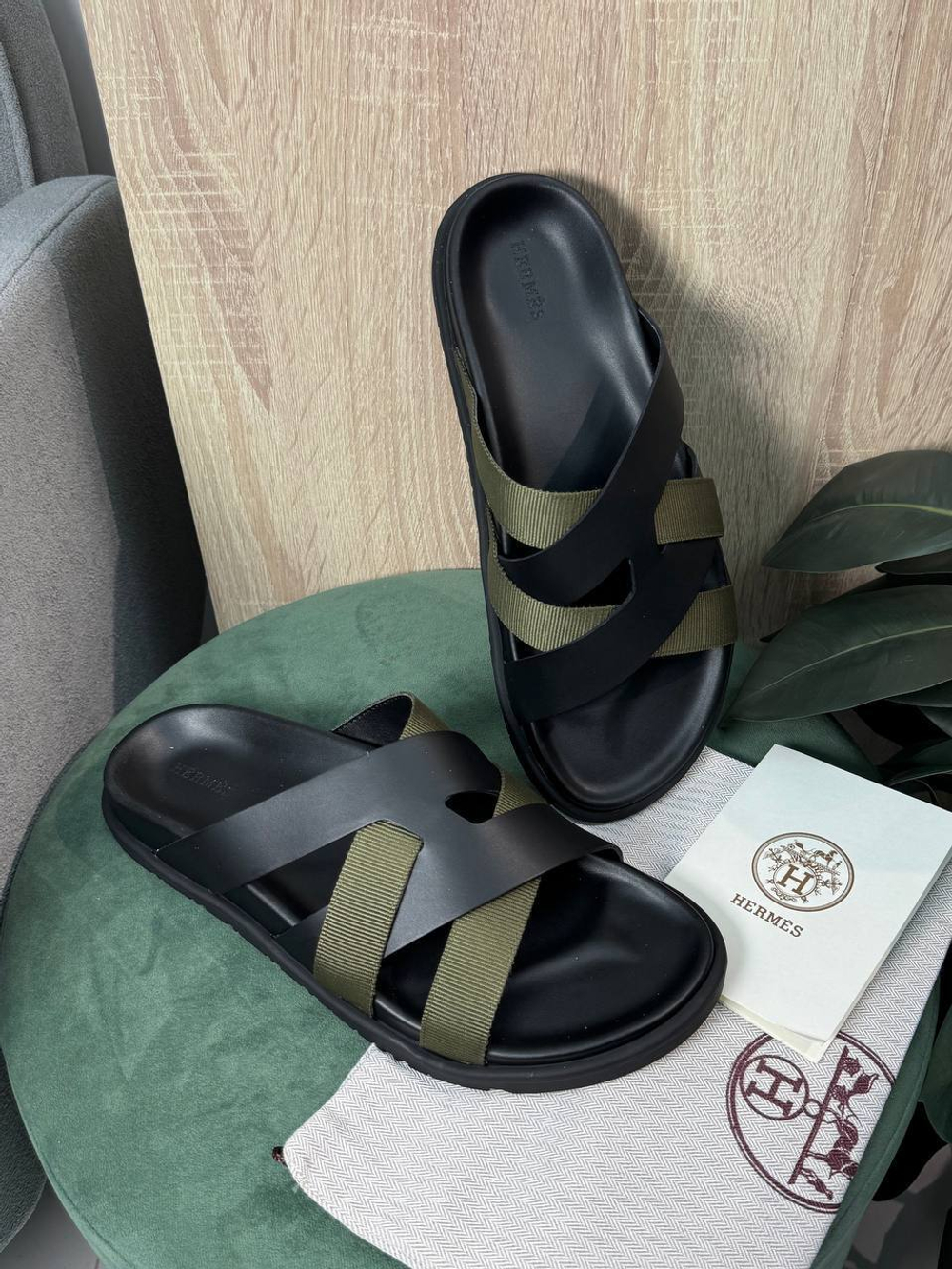 Шлепанцы Hermes