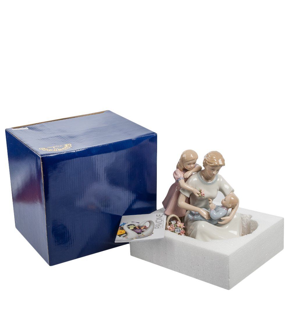 Pavone CMS-27/24 Статуэтка «Мама и дети»