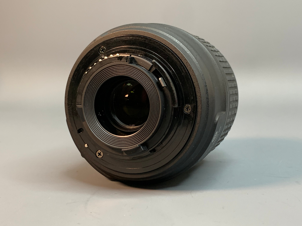 Nikon D5200 kit 18-55mm 3.960 кадров