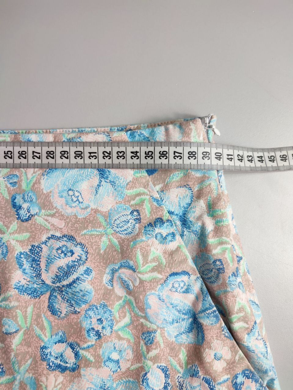 Юбка Sela casual в нежных цветах и текстуре 46 размер