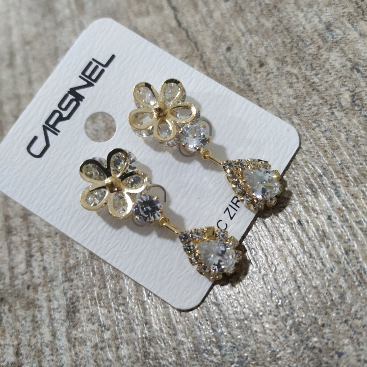 Серьги-гвоздики Cubic Zirconia пятилистник подвеска капля кристалл стразы цвет прозрачный металл золотистый