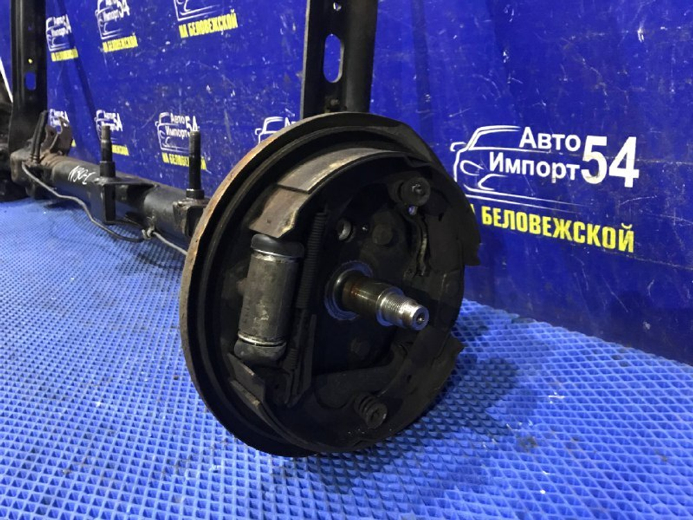 Балка задняя NISSAN R’NESSA 1999