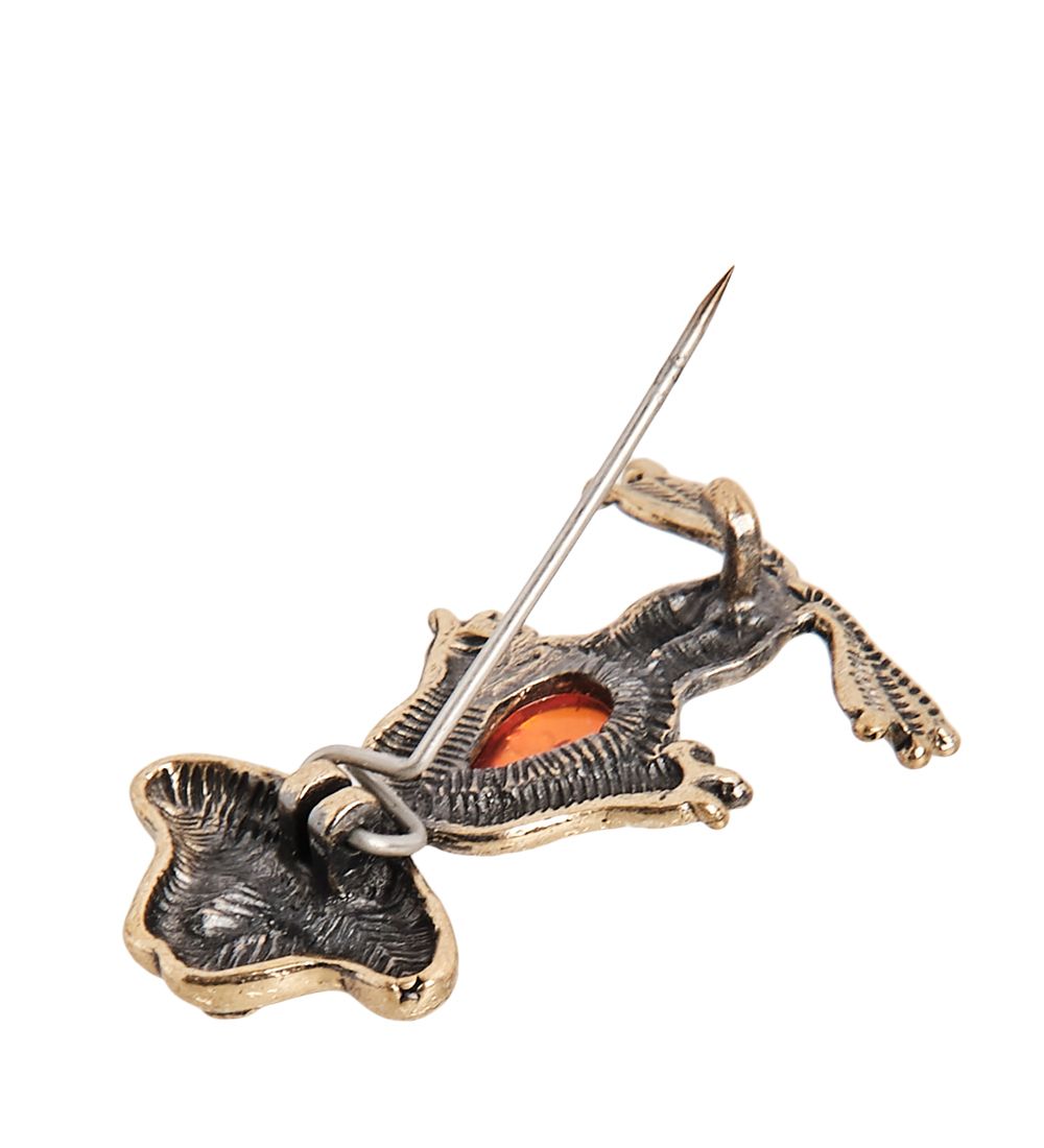 AM-2531 Брошь «Лягушонок Улыбка» (латунь, янтарь)