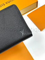 Мужское портмоне Zippy Louis Vuitton из кожи Taiga