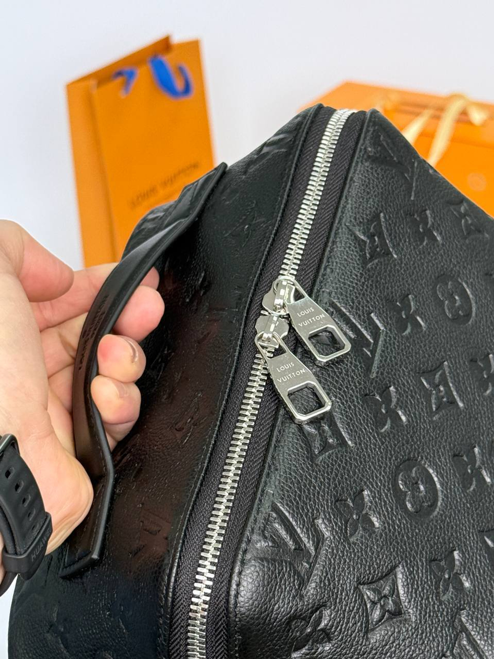 Несессер Louis Vuitton