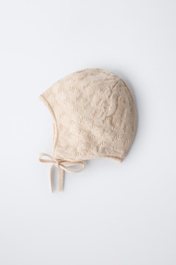 ZARA ТРИКОТАЖНЫЙ ЧЕПЧИК С ТЕКСТУРОЙ ИЗ ХЛОПКА, ШЕЛКА И КАШЕМИРА, КРЕМОВЫЙ