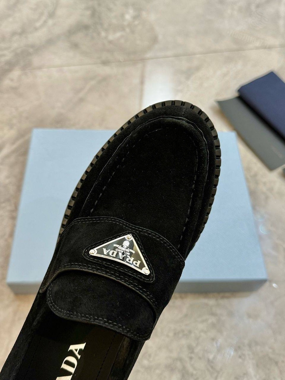 Лоферы Prada
