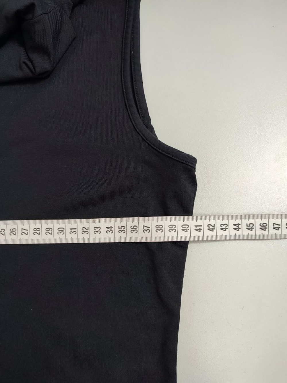 Топ Taifun  с горлом 44 размер, с браком