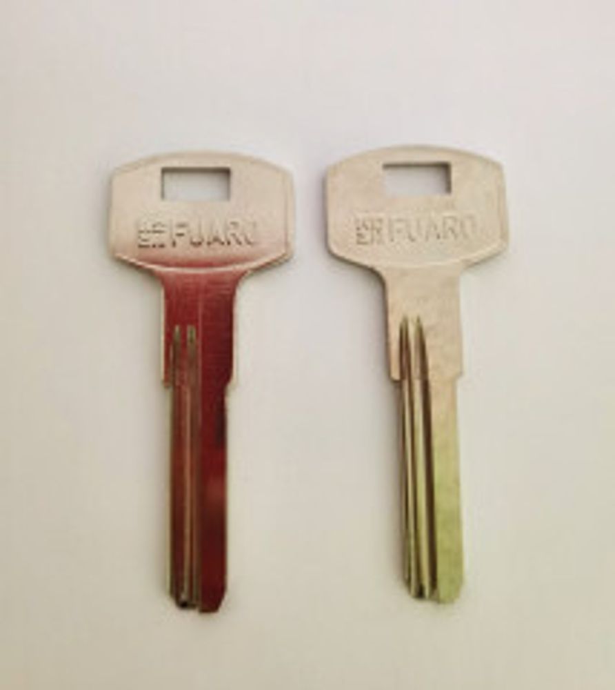 Заготовка вертикального ключа 14431 FUARO