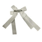 Заколка школьная "Белый бант" для девочек.  Тип заколки автомат Цвет серебро