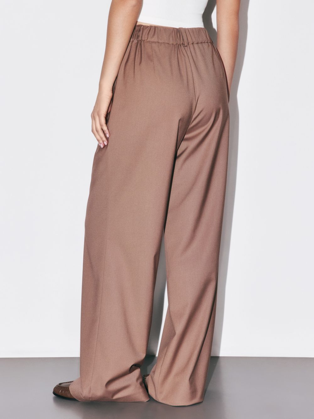 Брюки с поясом на резинке "Коричневые" женские