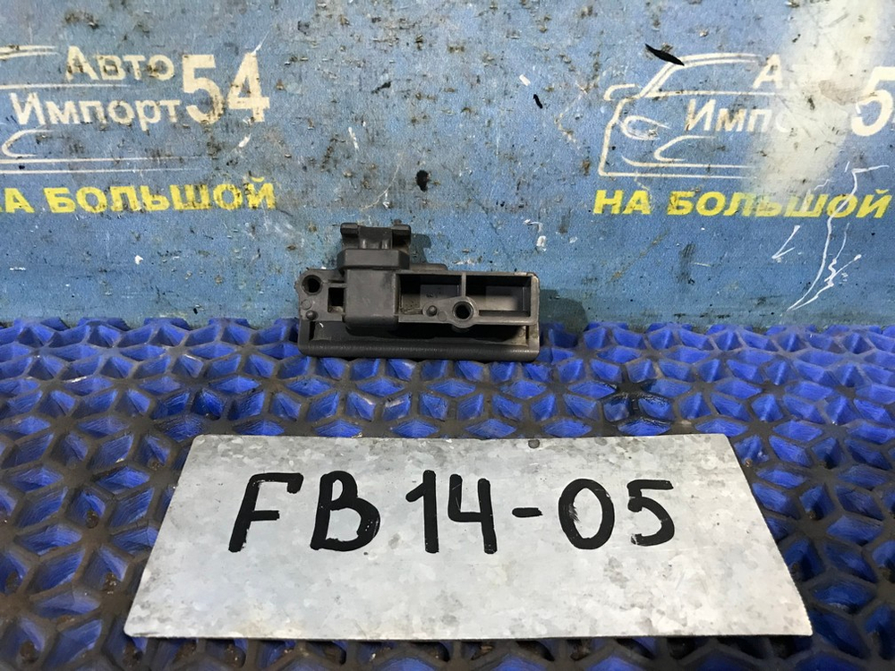 Бардачок пассажирский NISSAN SUNNY 1998
