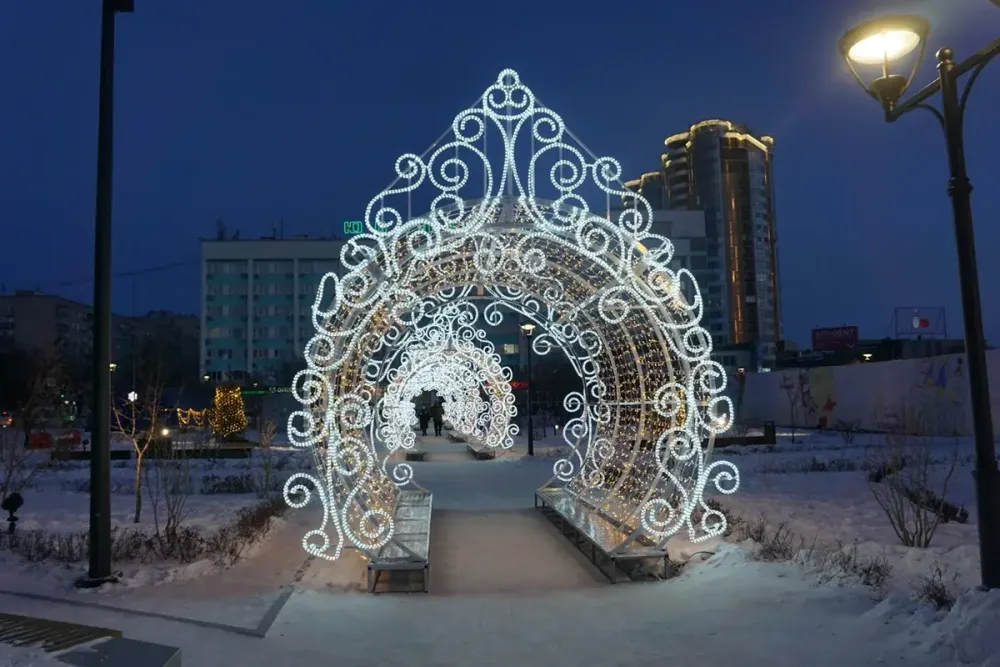 Световой туннель "Белая зима"