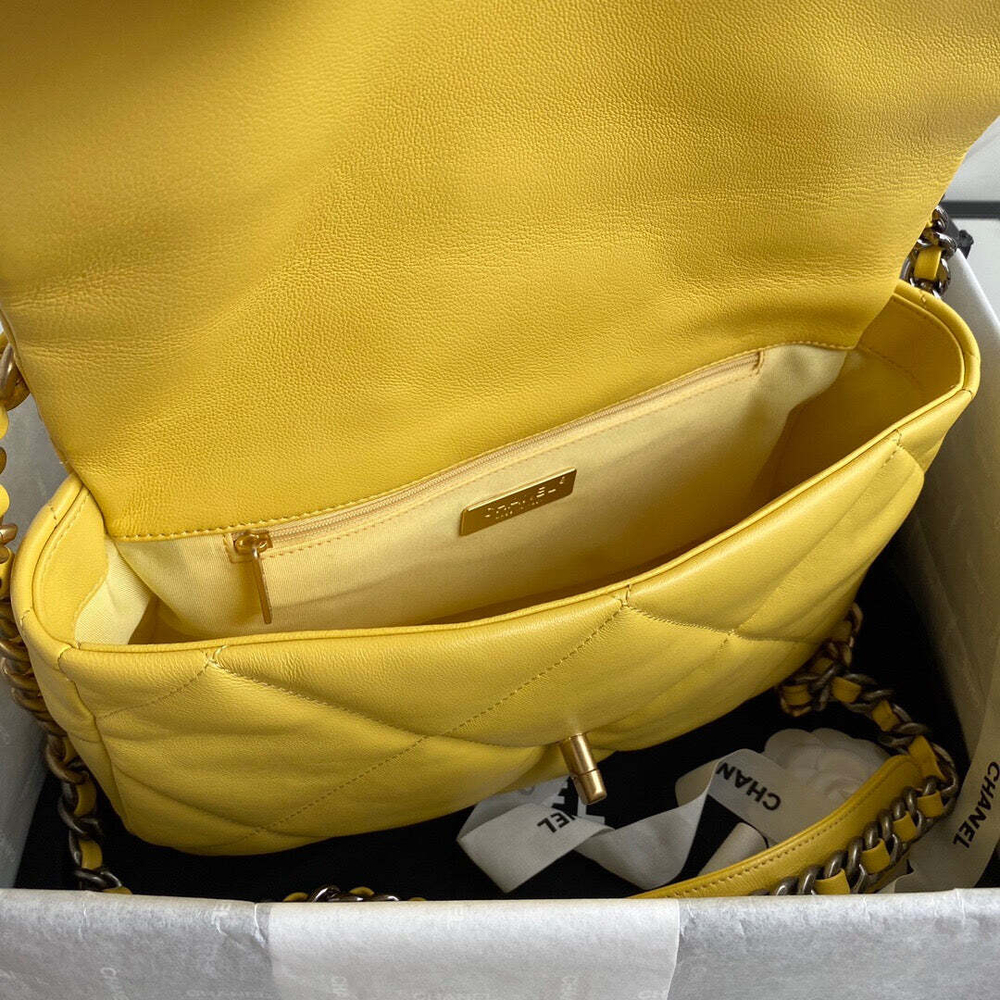 Chanel 19 Large 30 cm