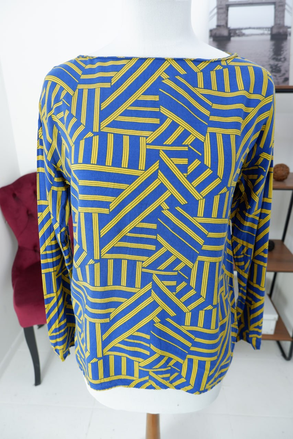 Джемпер Benetton из вискозы 46 размер