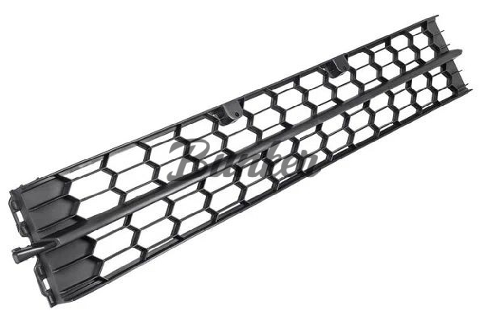 Центральная решетка бампера Skoda Rapid 12-17г.