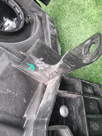 Фара правая Nissan X-Trail 2 Т31 (10-15) ксенон