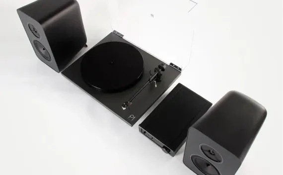 Rega System One Black