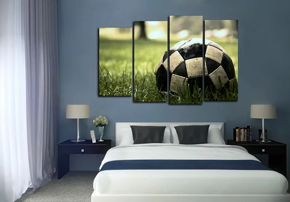 Модульная картина "Футбольный мячик"