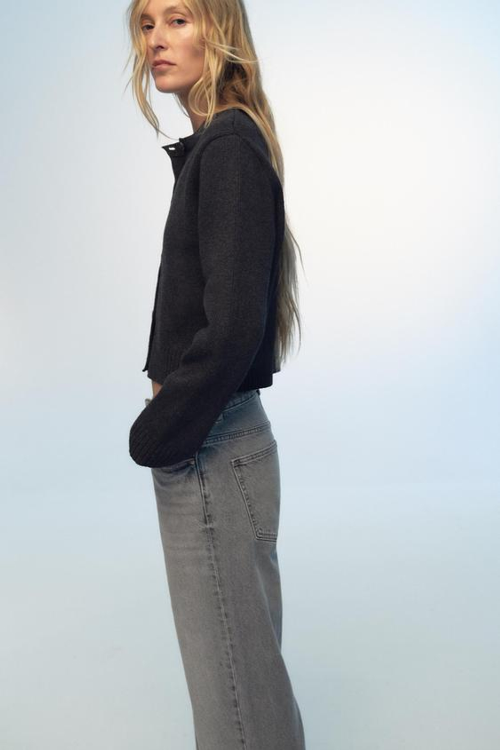 ZARA КАРДИГАН ОБЛЕГАЮЩЕГО КРОЯ, СЕРЫЙ С МЕЛАНЖЕВЫМ ЭФФЕКТОМ