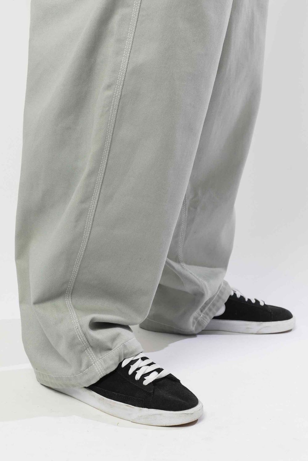 Джинсы Codered Real Baggy пепельные