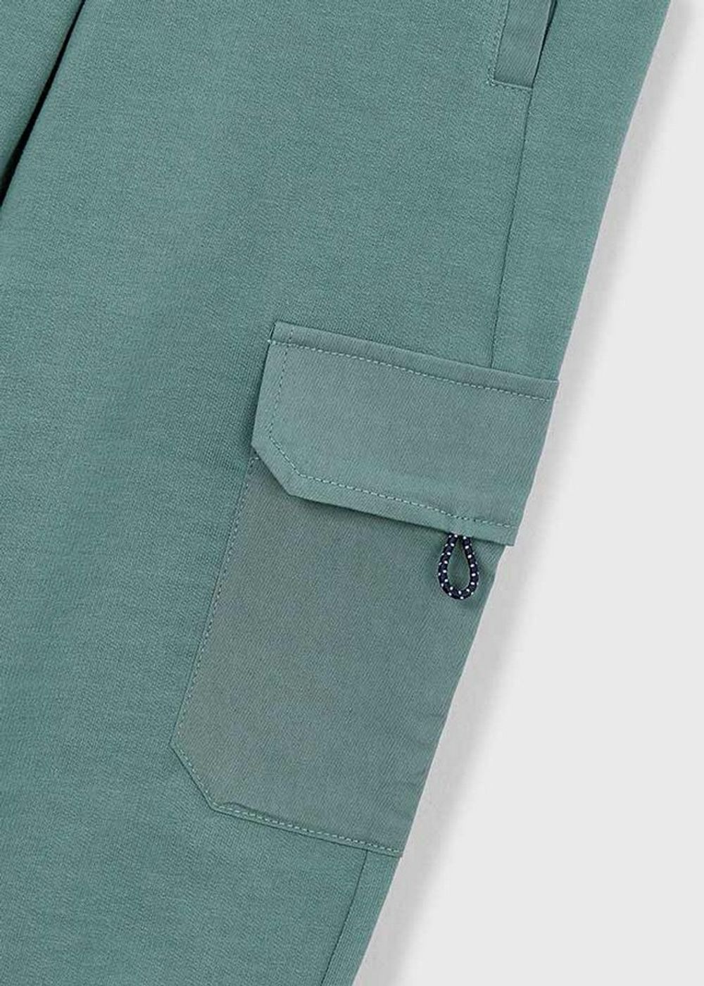 спортивные брюки