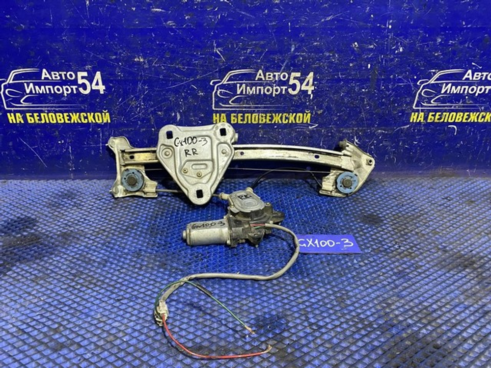 Стеклоподъемник задний правый TOYOTA MARK 2 1999