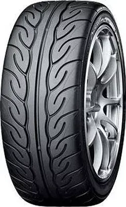 Yokohama Advan Neova AD08 245/40 R18 93W
