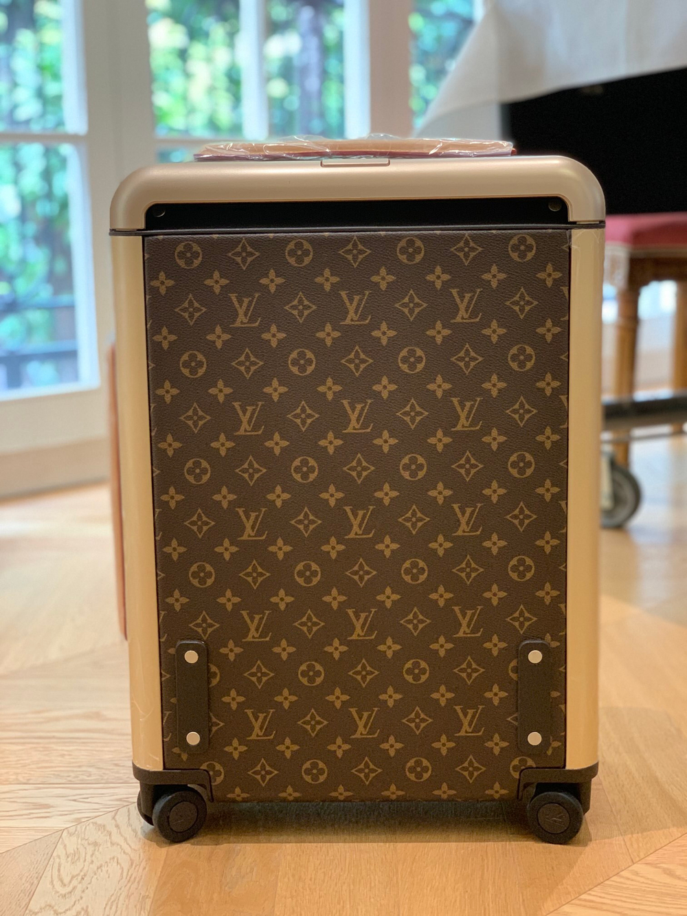 Louis Vuitton Horizon 55 Suitcase