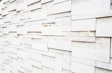 Фасадная плитка под камень: имитация природных материалов в современной архитектуре