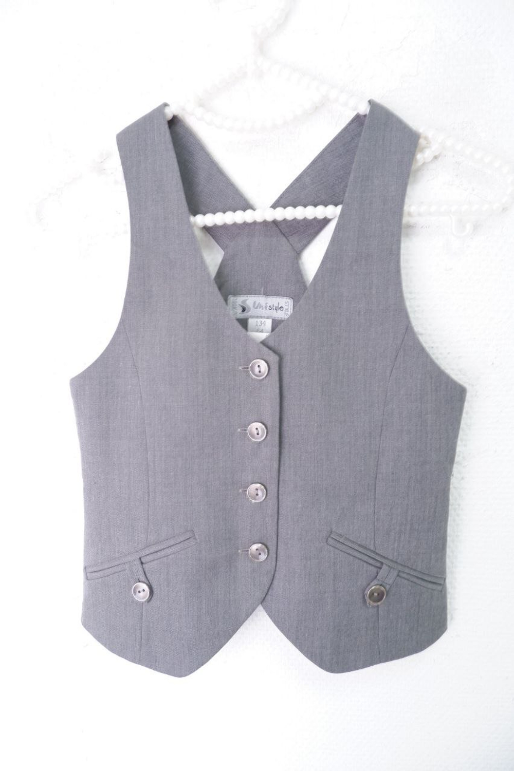 Жилет Unistyle практичый на 8/9 лет, новый
