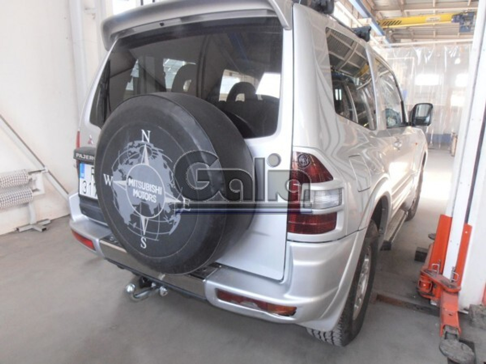 Фаркоп оцинкованный Galia M082A для Mitsubishi Pajero IV 2007-, Pajero III 2000-2007(паспорт и сертификат в комплекте)(без электрики)