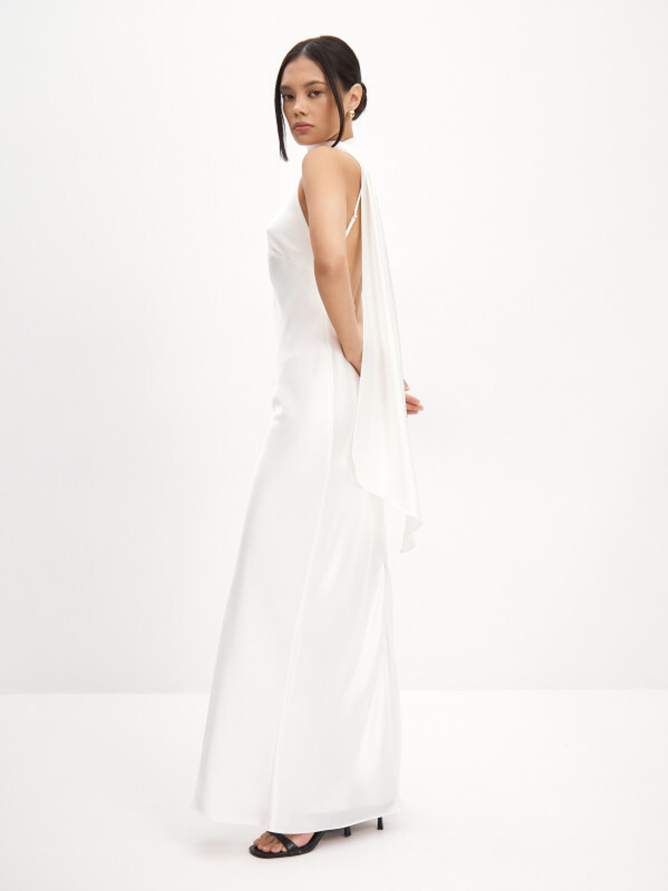 Платье с шалью