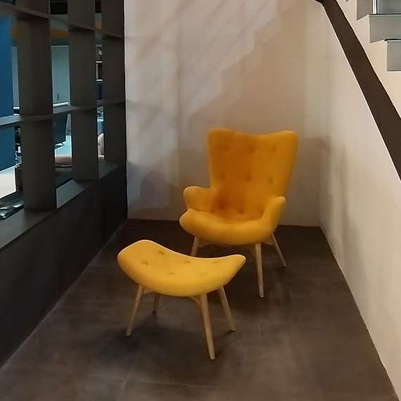 Кресло Contour желтое