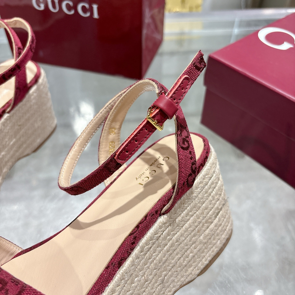 Gucci Horsebit Flatform Sandal
