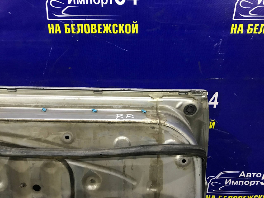 Дверь задняя правая TOYOTA IPSUM 1997