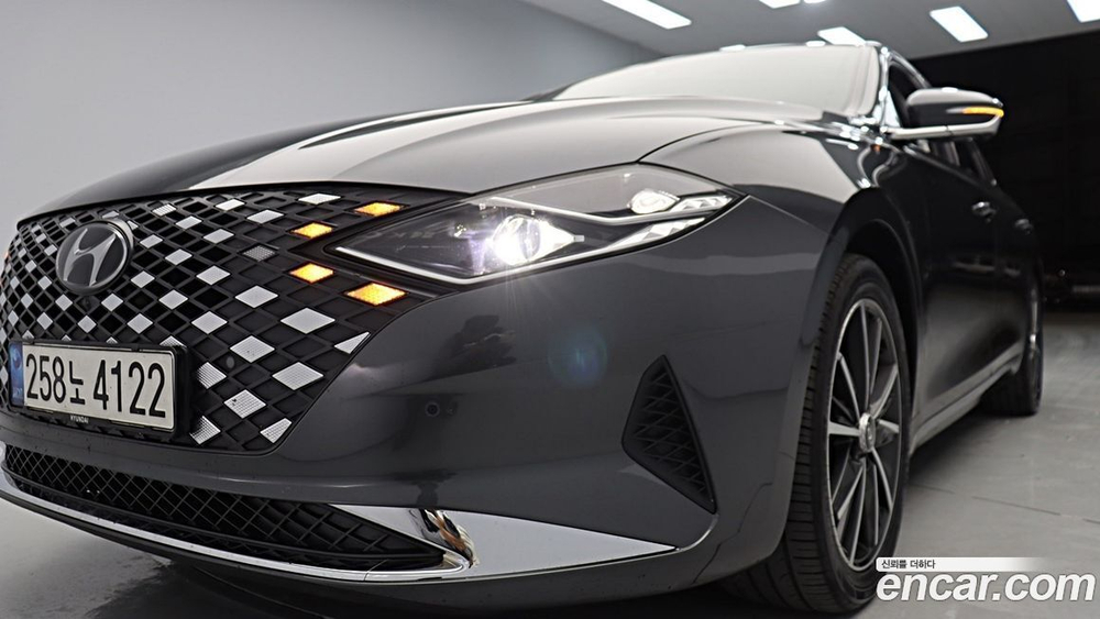 Hyundai The New Grandeur (Azera) IG 2.5 (02.2022)