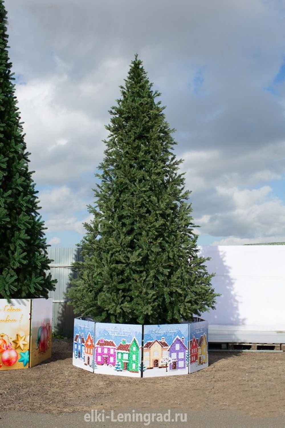 Большая елка «Сказочная Светодинамическая» (литая+пвх) от 3 м до 8 м