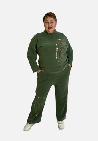 СПОРТИВНЫЕ КОСТЮМЫ