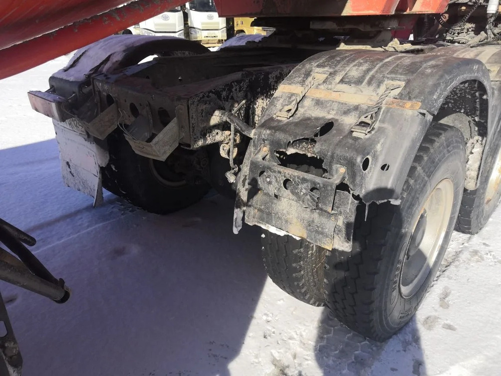 Shacman (Shaanxi) SX* 6x6 Седельный тягач SX42586V385 (Дизельный, 11,6 л, 423 л.с, МТ)