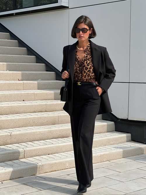 Жакет OVER из плотной ткани черный