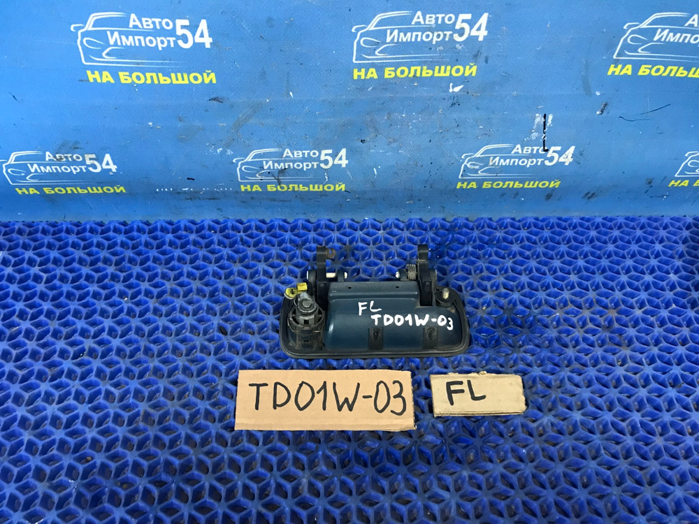 Ручка двери передней левой внешняя SUZUKI ESCUDO 1995