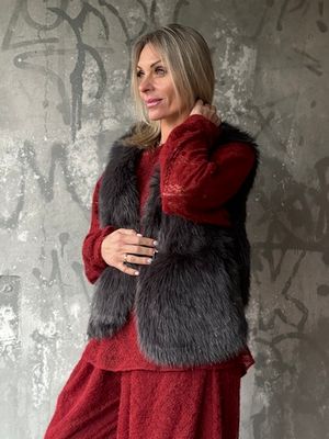 Жилет / графит  / с люрексом