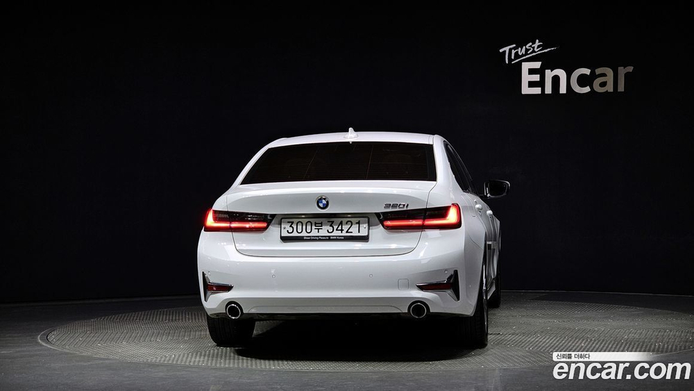 BMW 3 Series (G20) 320i Luxury (05.2020)