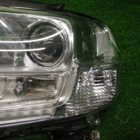 Фара левая Toyota Land Cruiser 200 (2015-2021) LED