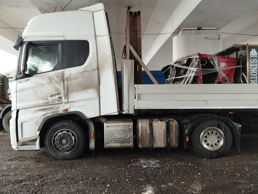 Ford F-Max 4x2 Седельный тягач 1850T (Дизельный, 12,7 л, 500 л.с., МТ)