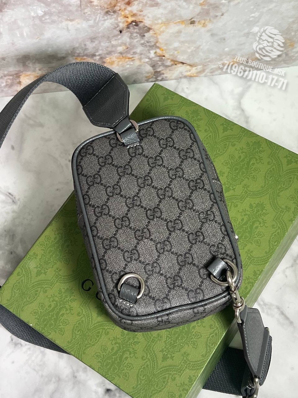 Нагрудная сумка-слинг Gucci