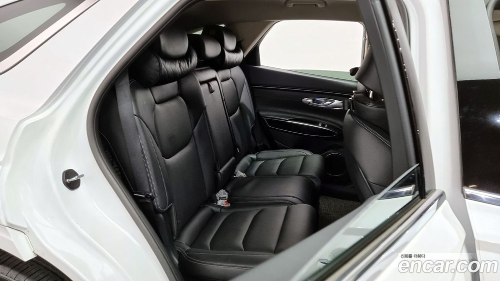 Genesis GV70 2.5T Бензин AWD (11.2021)