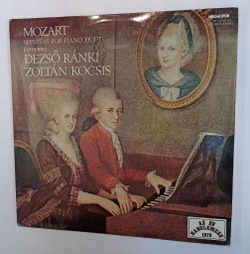 Винтажная виниловая пластинка Mozart Моцарт Sonatas For Piano Duet Сонаты для фортепиано 2LP (Hungary 1978)