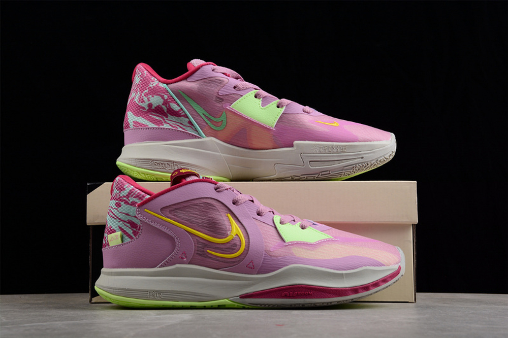 Kyrie low online